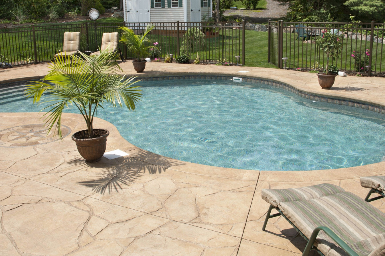 Concrete pool decks in Kenner, LA